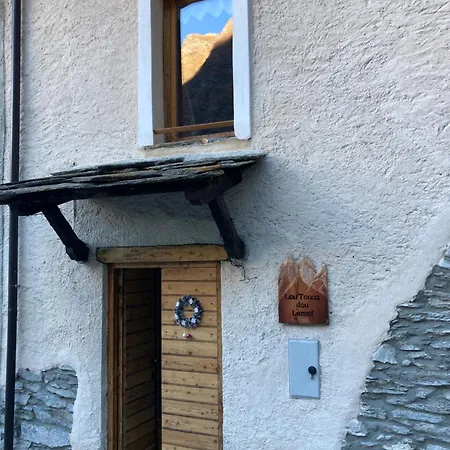 Lou Touas Dou Lamet A Apartment *